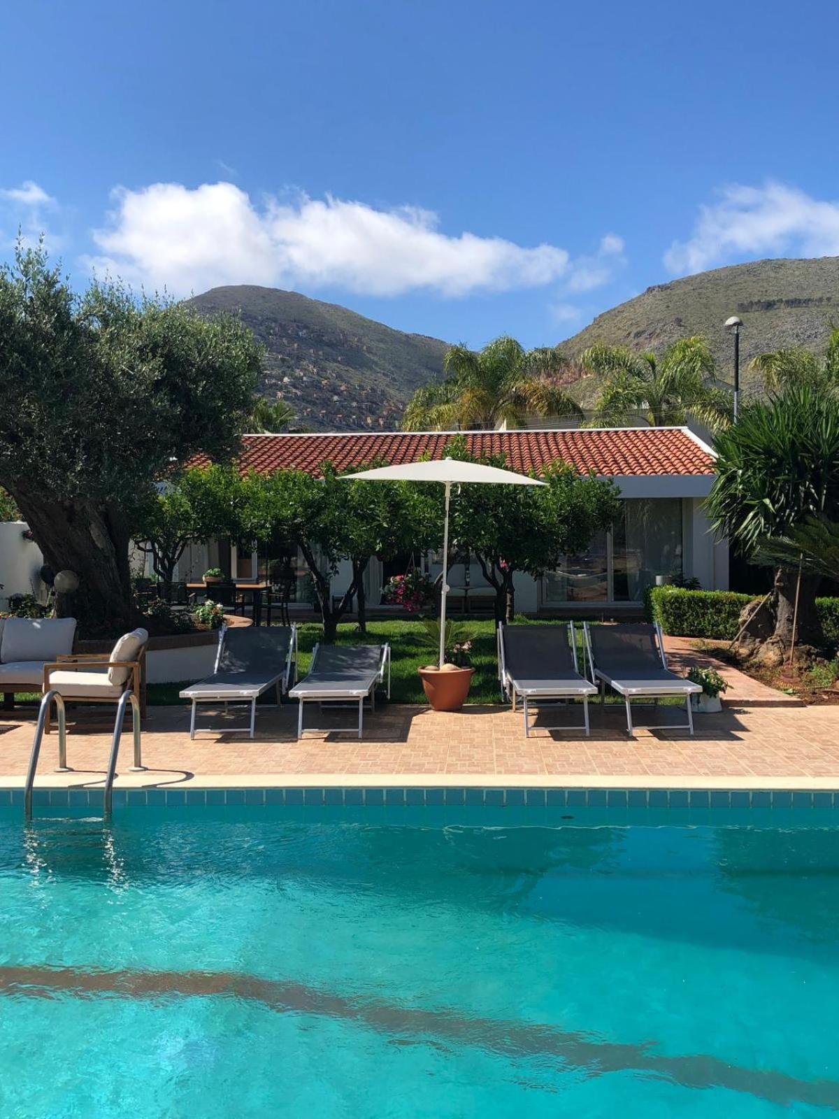 Villa Ribaudo Relax 몬델로 외부 사진